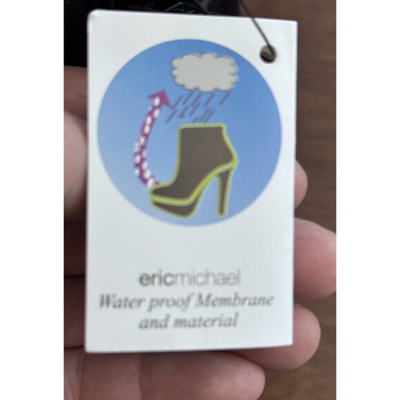 Women’s Size 8 Eric Michael Cynthia Ankle Boot Black Leather Lug Sole - Picture 3 of 9